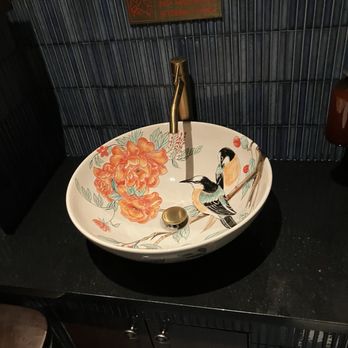 La Dong - Exquisite washbasin - Vietnamese Near Me - New York, New York La Dong - Exquisite washbasin - Vietnamese Near Me - New York, New York