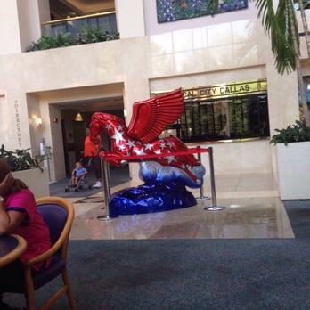 Medical City Imaging - Artwork in the entry. - Diagnostic Imaging Near Me - Dallas, Texas Medical City Imaging - Artwork in the entry. - Diagnostic Imaging Near Me - Dallas, Texas