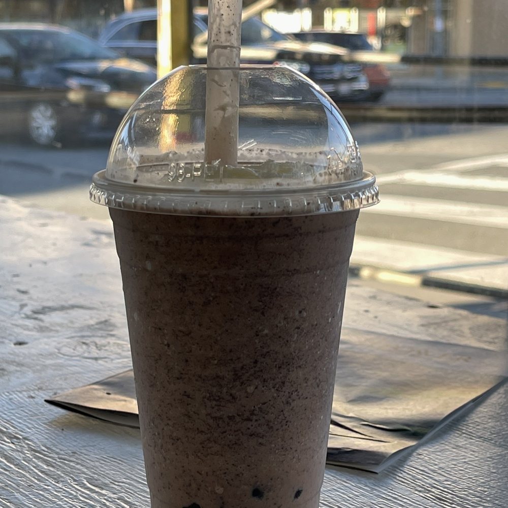 Oreo Chocolate Frappe 20oz Oreo Chocolate Frappe 20oz