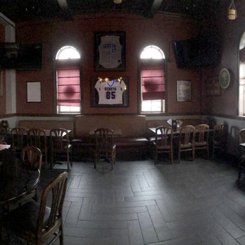 Crosstown Pub & Grill Batavia - Chicken Wings Near Me - Batavia, Illinois Crosstown Pub & Grill Batavia - Chicken Wings Near Me - Batavia, Illinois
