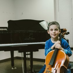 Christopher Laughlin School Of Music - Cello lessons