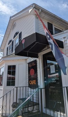 Red Rose Cafe by null