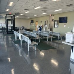 Social Security - Empty waiting room at 2pm on a Monday