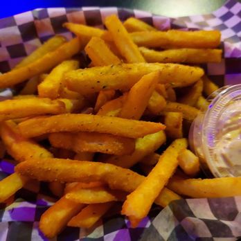 D-spot - Fried with Aioli - Chicken Wings Near Me - Oakdale, Minnesota