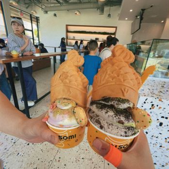Somisomi - Desserts Near Me - Granada Hills, California