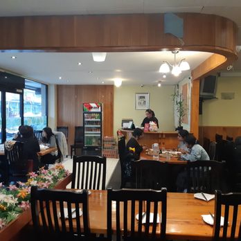 Forbidden City - Quiet Dining room, 3 tables occupied when we arrived / seated ourselves / eventually ordered - Chinese Near Me - Lower Hutt, WGN