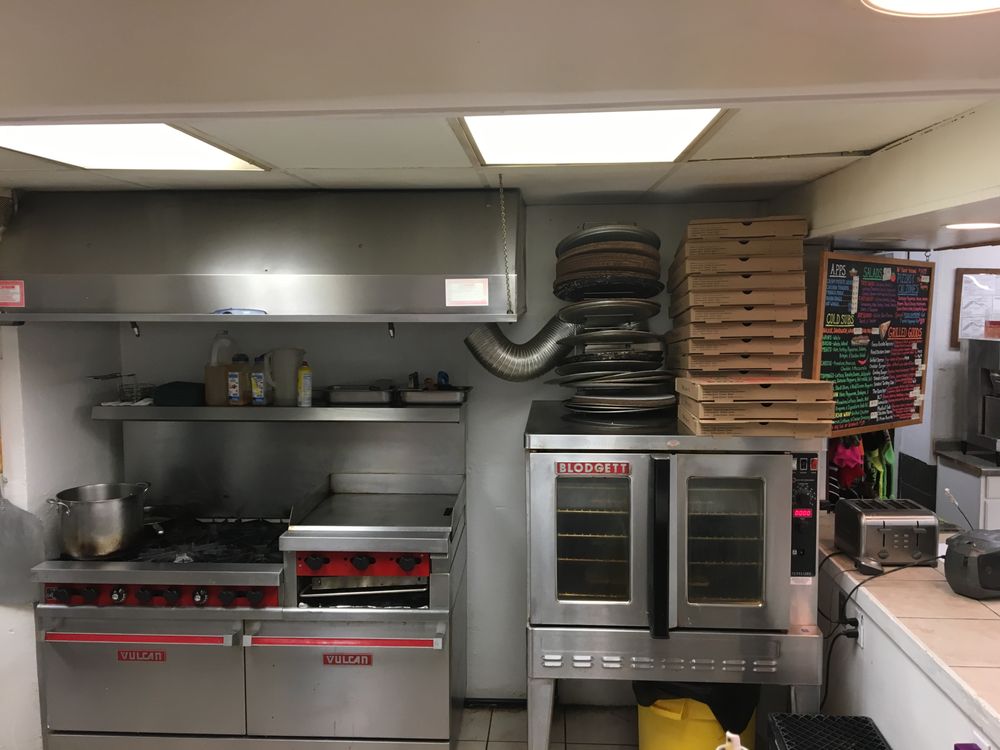 FRESCO DELI 7788 Vermont 113, Thetford, Vermont Delis Restaurant