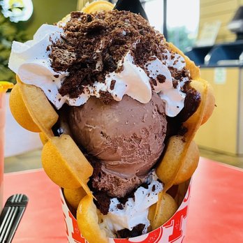 Crepe N Cream - Chocolate bubble waffle. - Bubble Tea Near Me - Hemet, California Crepe N Cream - Chocolate bubble waffle. - Bubble Tea Near Me - Hemet, California