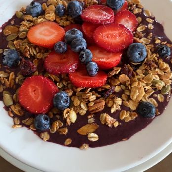 Station 400 - Açaí bowl - American Near Me - Sarasota, Florida Station 400 - Açaí bowl - American Near Me - Sarasota, Florida