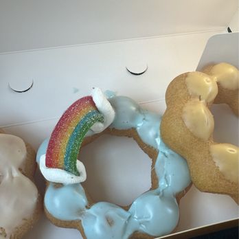 Oh K‐Dog - Rainbow Vanilla Mochi Donut - Hot Dogs Near Me - Burlington, Massachusetts
