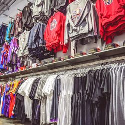 BB Branded Lifestyle & Sneaker Boutique - Mitchell & Ness