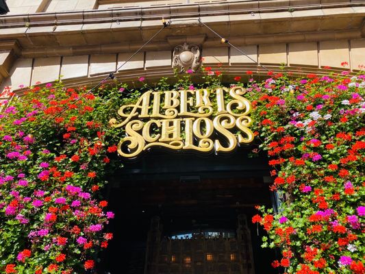 Albert's Schloss - Manchester by null