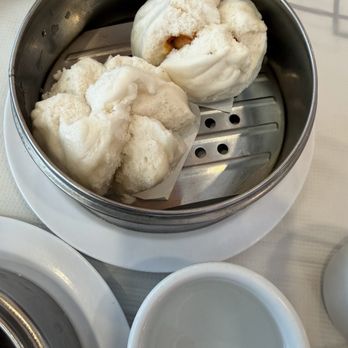 JS Foothill Restaurant - Asian Fusion Near Me - Pasadena, California