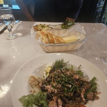 Motier - Salad nicoise - French Near Me - Clifton, Virginia Motier - Salad nicoise - French Near Me - Clifton, Virginia