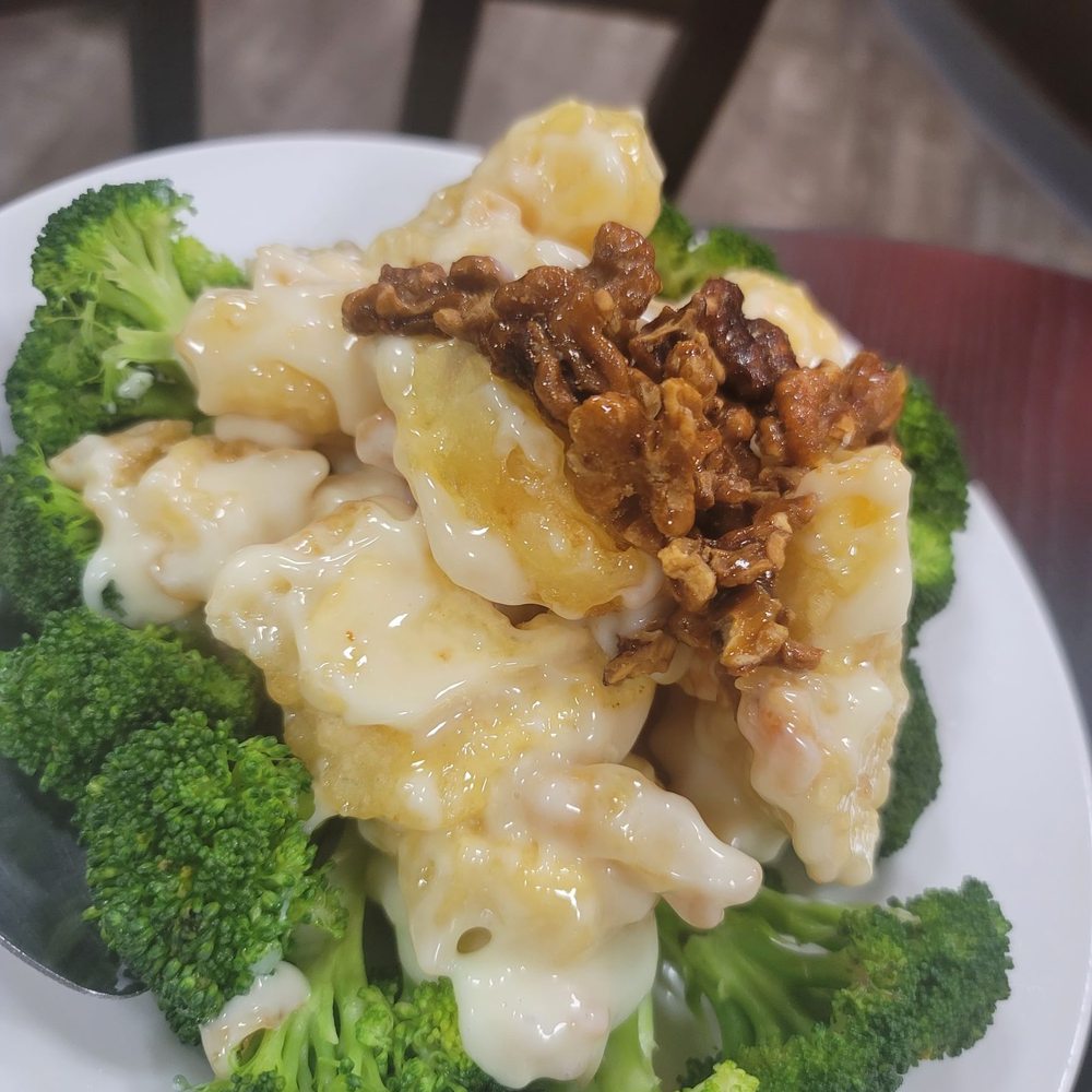 Jiayuan Dumpling House - Honey walnut shrimp 4.5 - Szechuan Near Me - Redondo Beach, California Jiayuan Dumpling House - Honey walnut shrimp 4.5 - Szechuan Near Me - Redondo Beach, California