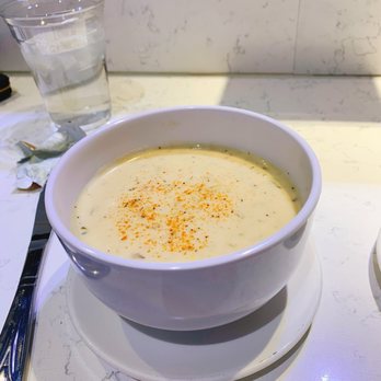 The Oyster Bar - Clam chowder - Bars Near Me - Stateline, Nevada