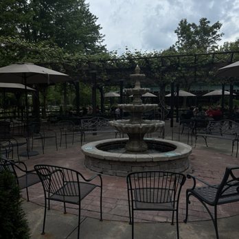 Narcisi Winery - Wine Tasting Room Near Me - Gibsonia, Pennsylvania