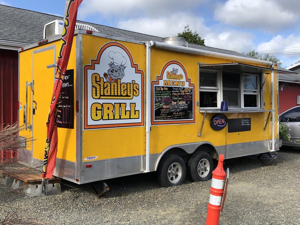Stanley's Grill Logo