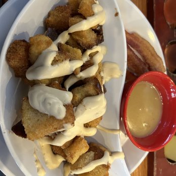 Ruby Slipper Central Business District - French toast bites. I'd eat these everyday if I could - Breakfast & Brunch Near Me - New Orleans, Louisiana Ruby Slipper Central Business District - French toast bites. I'd eat these everyday if I could - Breakfast & Brunch Near Me - New Orleans, Louisiana