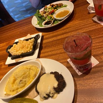 Seasons 52 - C - New American Near Me - Sarasota, Florida Seasons 52 - C - New American Near Me - Sarasota, Florida