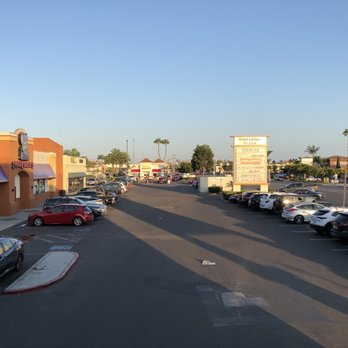 In-N-Out Burger - ows a parking lot with cars - Fast Food Near Me - San Diego, California