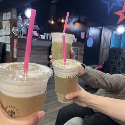Peach cobbler chai and blueberry cheesecake latte!