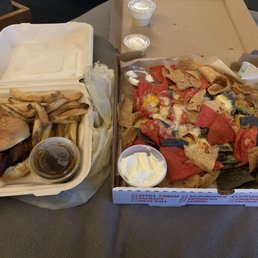 French Dip and Nachos