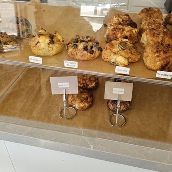 Aloha Bakehouse & Cafe - Scones - many varieties - Cafes Near Me - Honolulu, Hawaii
