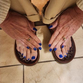 Paradise Salon - Nail Salons Near Me - Corte Madera, California