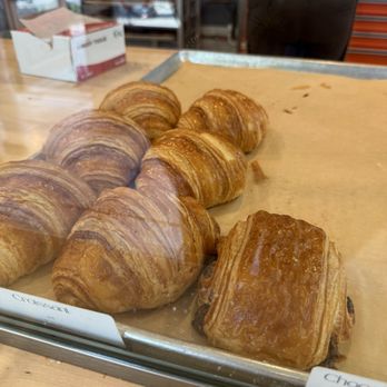 Flour Water Salt Bread - Bakeries Near Me - Darien, Connecticut Flour Water Salt Bread - Bakeries Near Me - Darien, Connecticut