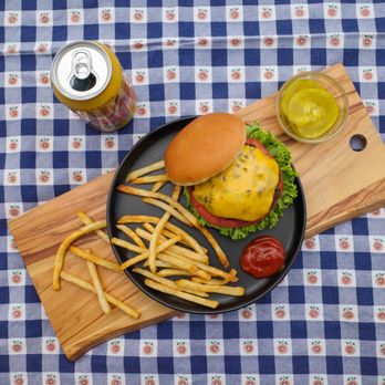 Naomi's Kitchen - Caterers Near Me - North Liberty, Iowa Naomi's Kitchen - Caterers Near Me - North Liberty, Iowa