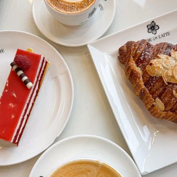 Fior di Latte - Cafes Near Me - Burnaby, British Columbia