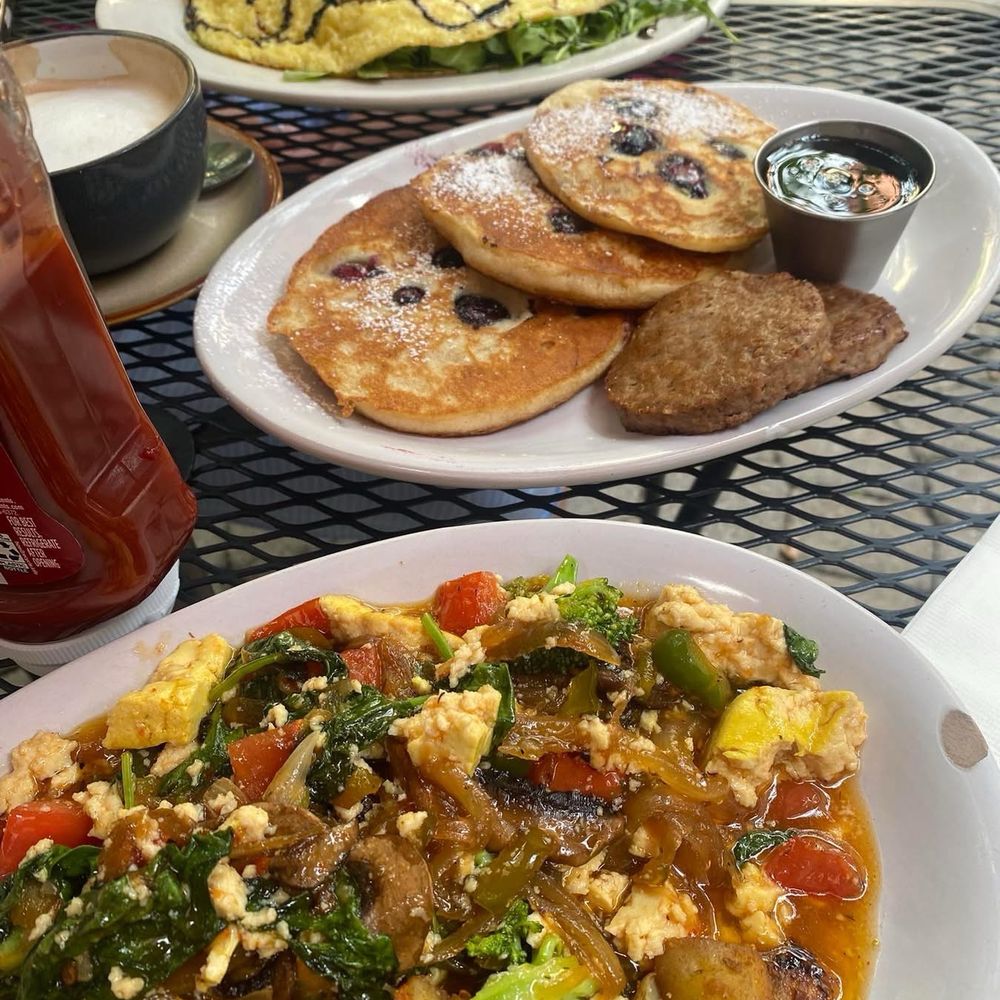 Iron Gate Cafe - Cafes Near Me - Albany, New York
