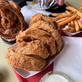 Red Mill Burgers - Onion rings - Burgers Near Me - Seattle, Washington
