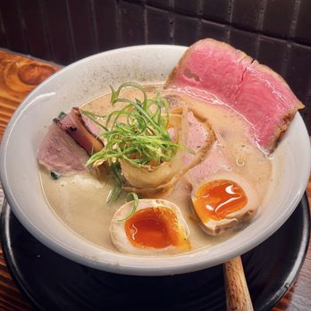 Mensho Tokyo - Mensho Signature Ramen - Ramen Near Me - Culver City, California Mensho Tokyo - Mensho Signature Ramen - Ramen Near Me - Culver City, California