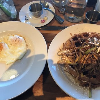 Hash Kitchen - Chicken and Waffles!! - Breakfast & Brunch Near Me - Scottsdale, Arizona