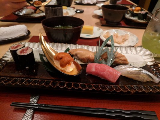 SUSHI TAKA by null