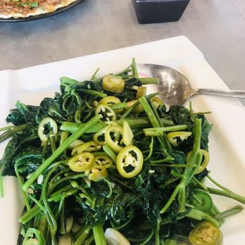 Jia Kitchen - Hollow stemmed vegetable with garlic and jalapeños and sweet green peppers - Vietnamese Near Me - Katy, Texas