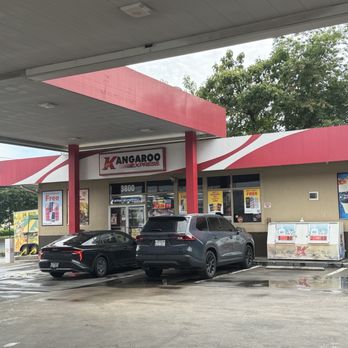 Kangaroo Express - Kangaroo store - Gas Stations Near Me - Charlotte, North Carolina