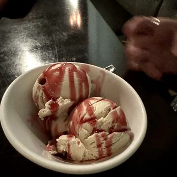 Lark - Sunflower ice cream - New American Near Me - Janesville, Wisconsin