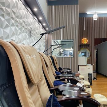 Artistic Nails & Spa - Comfy massage chairs - Hair Removal Near Me - San Francisco, California Artistic Nails & Spa - Comfy massage chairs - Hair Removal Near Me - San Francisco, California
