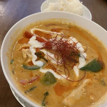White Elephant - Thai Near Me - Los Angeles, California White Elephant - Thai Near Me - Los Angeles, California
