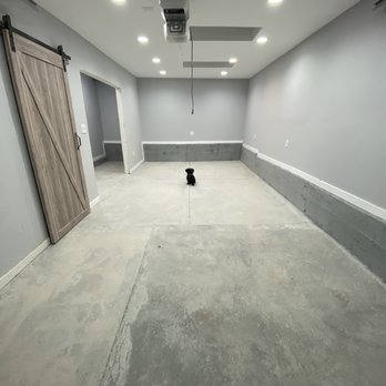 Diamondstar Floor Polishers - Before Diomondstar - Refinishing Services Near Me Diamondstar Floor Polishers - Before Diomondstar - Refinishing Services Near Me