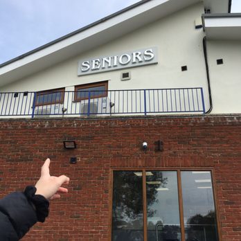 Seniors Fish Bar - Fish & Chips Near Me - Lytham Saint Annes, LAN