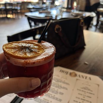 Hoja Santa - Camelina cocktail - Bars Near Me - Oak Park, Illinois