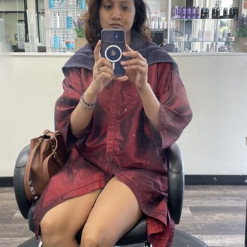 Sunflower Hair Studio - Hair Salons Near Me - North Miami Beach, Florida Sunflower Hair Studio - Hair Salons Near Me - North Miami Beach, Florida