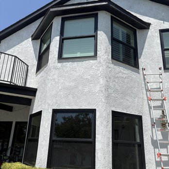 Clean Livin' - All screens included in every exterior window cleaning with us! - Window Washing Near Me Clean Livin' - All screens included in every exterior window cleaning with us! - Window Washing Near Me