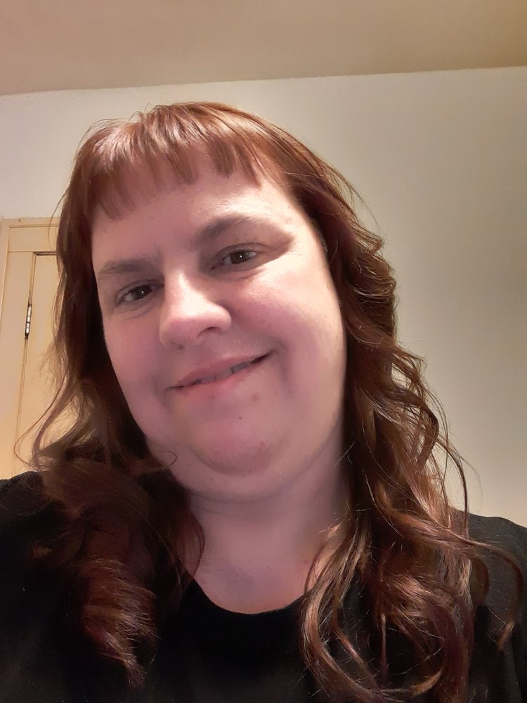 ZIA’S SALON Updated September 2024 25 Reviews 1030 N Dearborn St