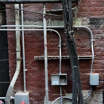 WiredSolutions - Electricians Near Me