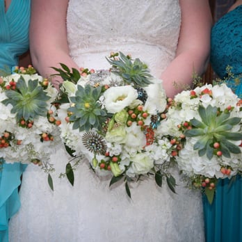 The Lady Bug - beautiful bouquets! Photo by See Yourself Photography - Florists Near Me - Puyallup, Washington The Lady Bug - beautiful bouquets! Photo by See Yourself Photography - Florists Near Me - Puyallup, Washington